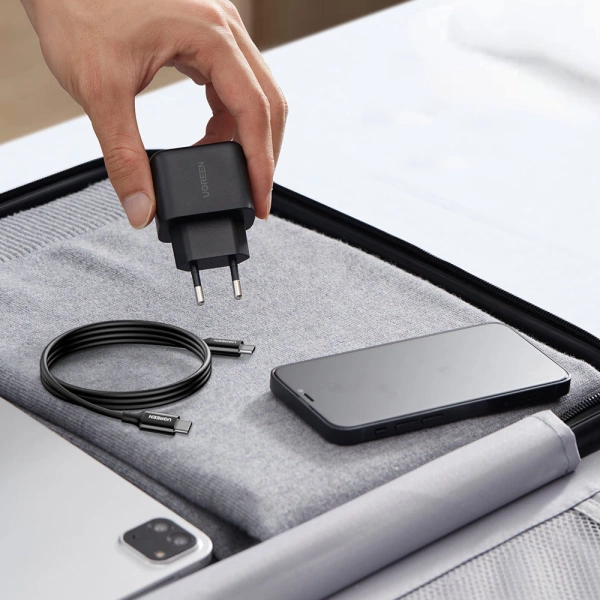 Ugreen USB Type C charger 25W Power Delivery + USB Type C cable 2m black (50581)