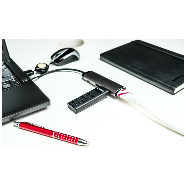 Dysk zewnętrzny Verbatim Keypad Secure   USB 3.2 Gen 1 32GB czarny 49427